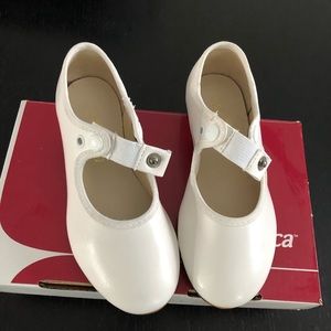 Dance/Tap shoes